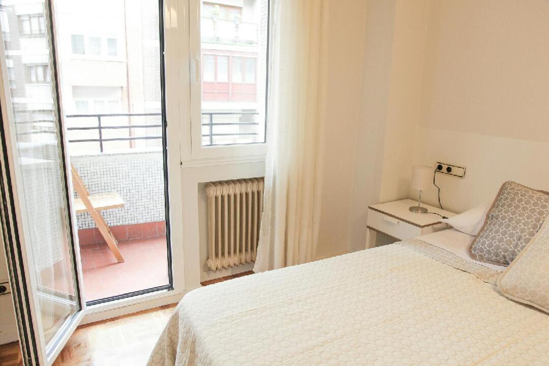 Apartamento Barrio De La Arena Gijon Exterior photo